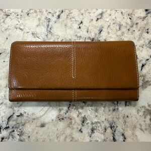 Tod's EUC Tan Leather Long Wallet